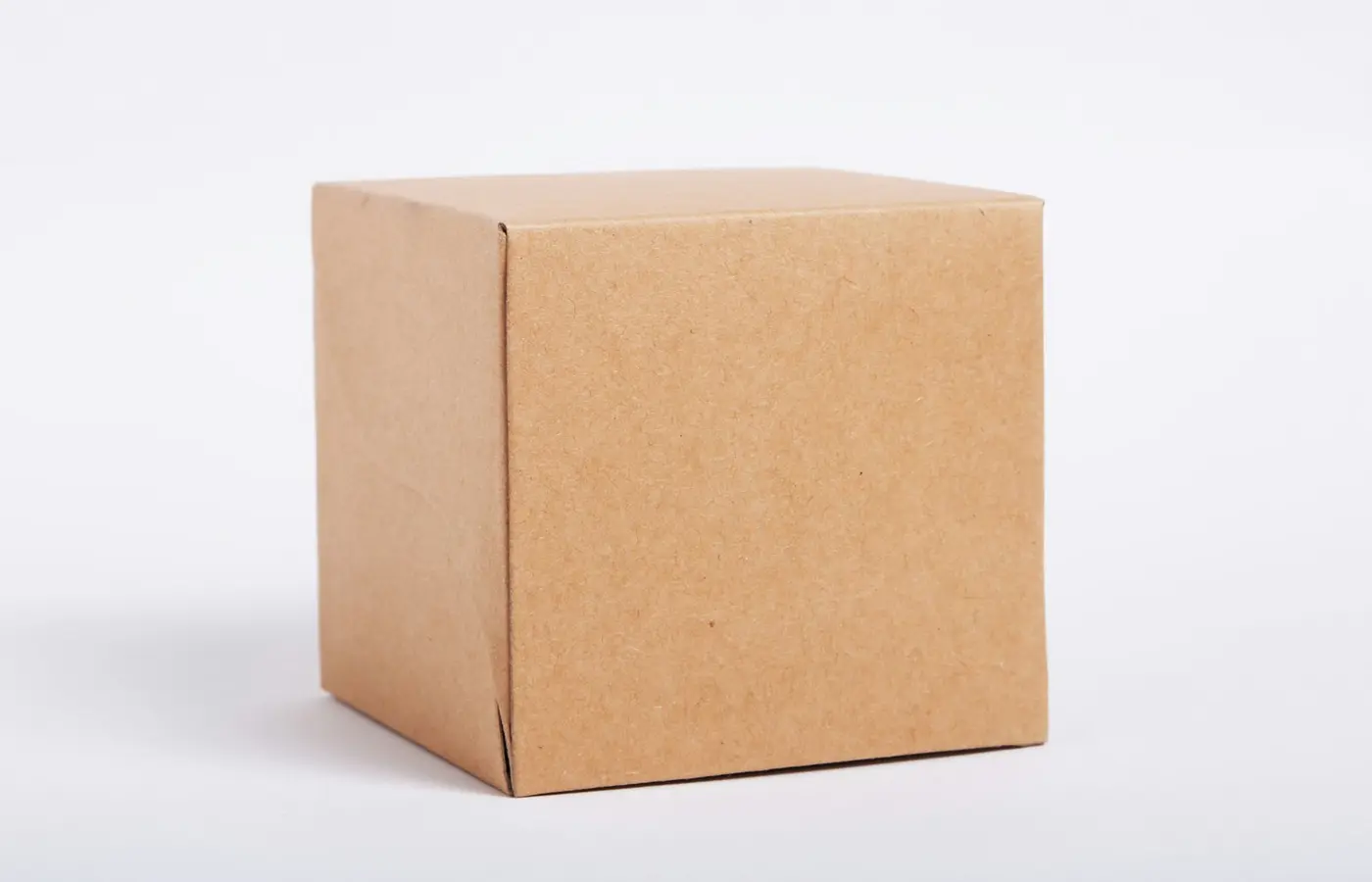 Corrugated board box construction
